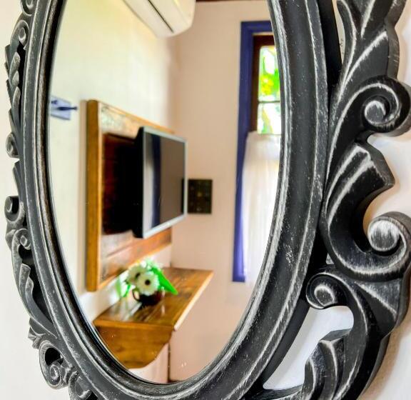 스위트, Vila Pequeá Pousada Ilhabela