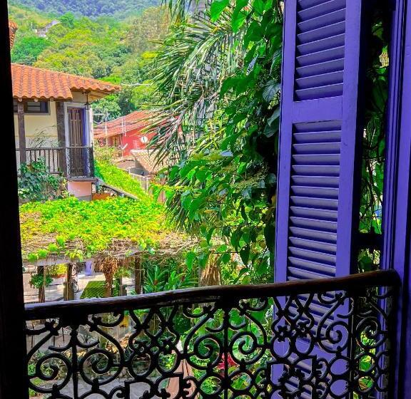 발코니가 있는 스위트, Vila Pequeá Pousada Ilhabela