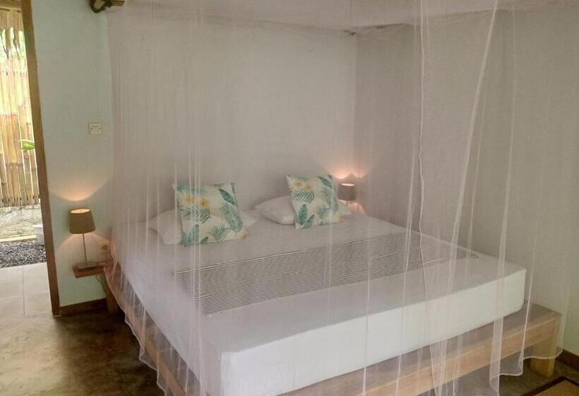 Бунгало Стандарт, Rnv Eco Resort Bungalows