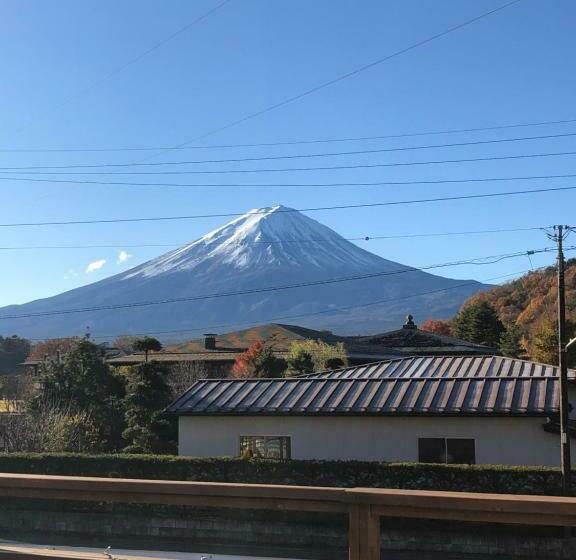 マウンテンビュースタンダードルーム, Auberge Mermaid