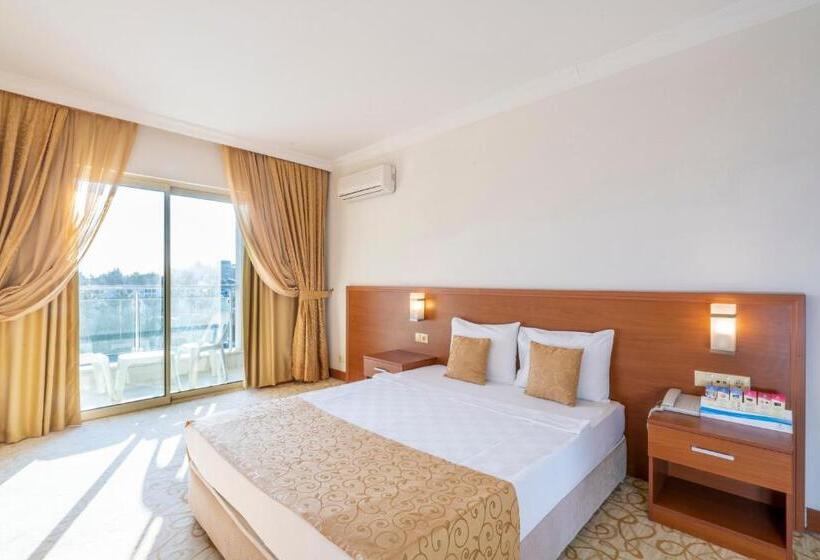 浴室共有ファミリールーム, Miarosa Konakli Garden