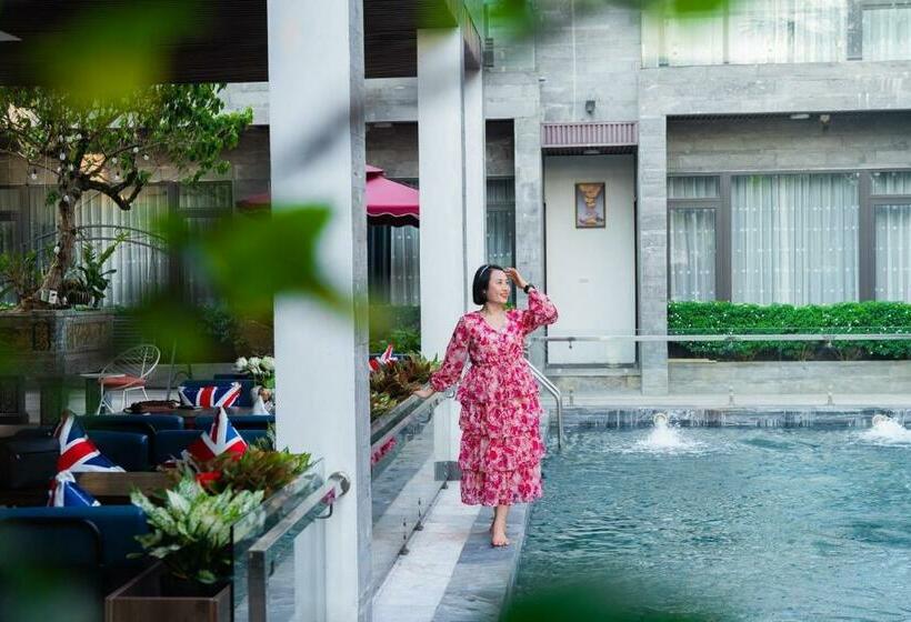 اتاق لوکس با تخت بزرگ, Ninh Bình Premier