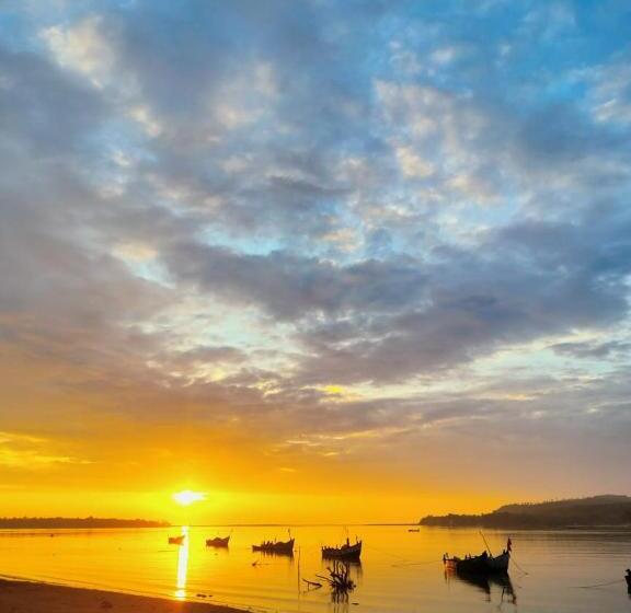 Quarto Deluxe, Riverstone Riverfront Stay