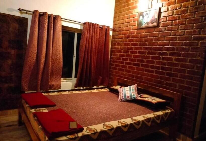 Quarto Deluxe, Riverstone Riverfront Stay