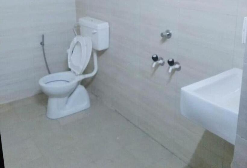 Quarto Quádruplo Estandar, Riverstone Riverfront Stay