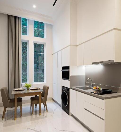 Номер Стандарт, The Grand Mansion Menteng By The Crest Collection