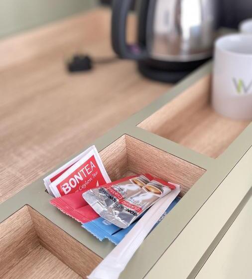 חדר אקזקיוטיב חדר קינג, Win