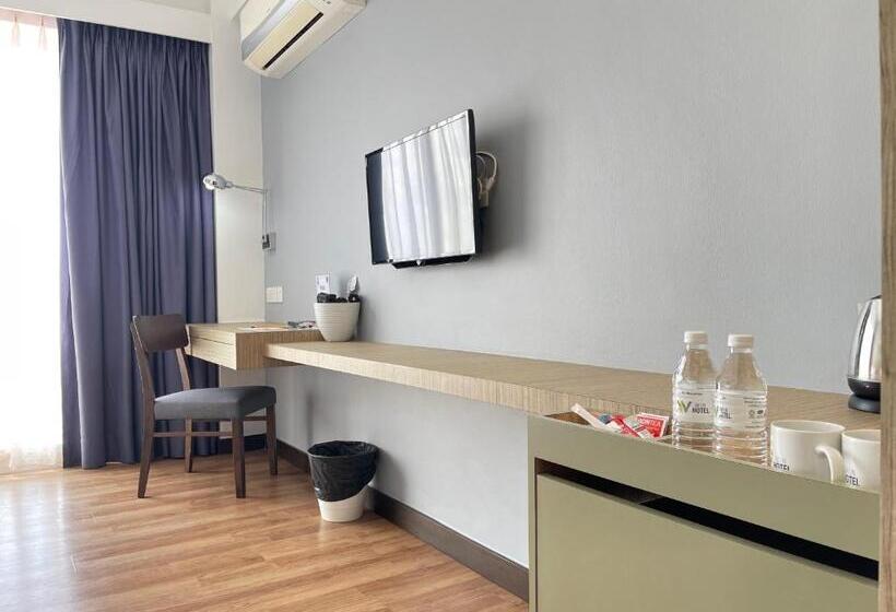 חדר אקזקיוטיב חדר קינג, Win