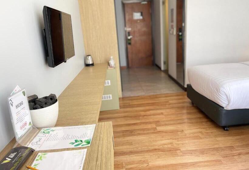 חדר אקזקיוטיב, Win