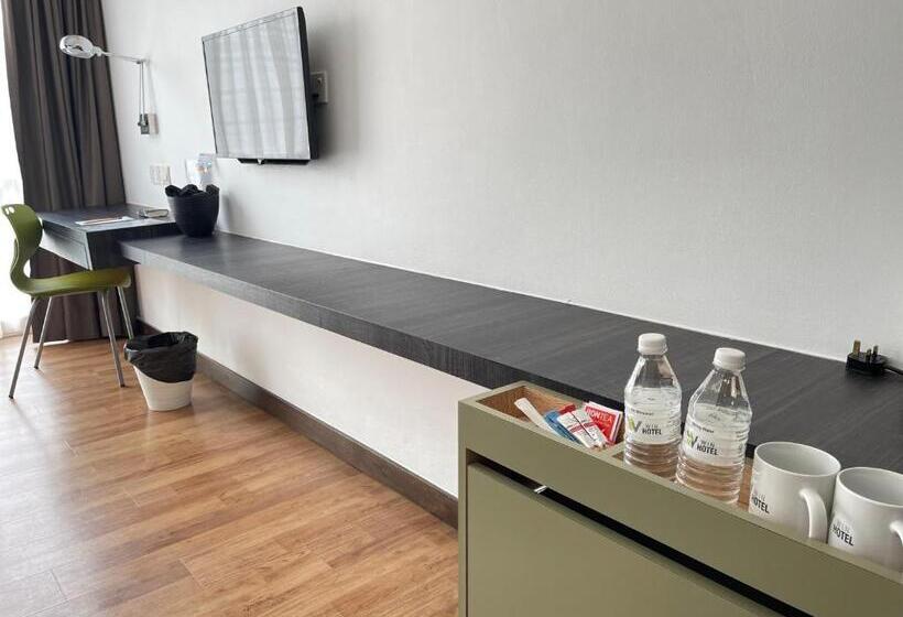 חדר דלוקס, Win