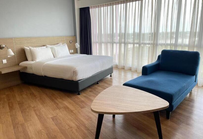 חדר סופריור עם מיטת קינג, Win