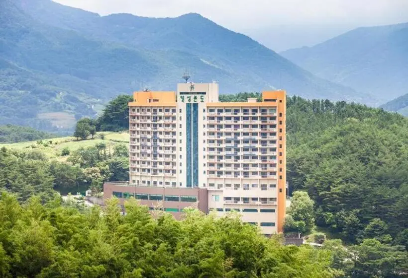 ファミリールーム, Jiri Mountain Ilsung Condo