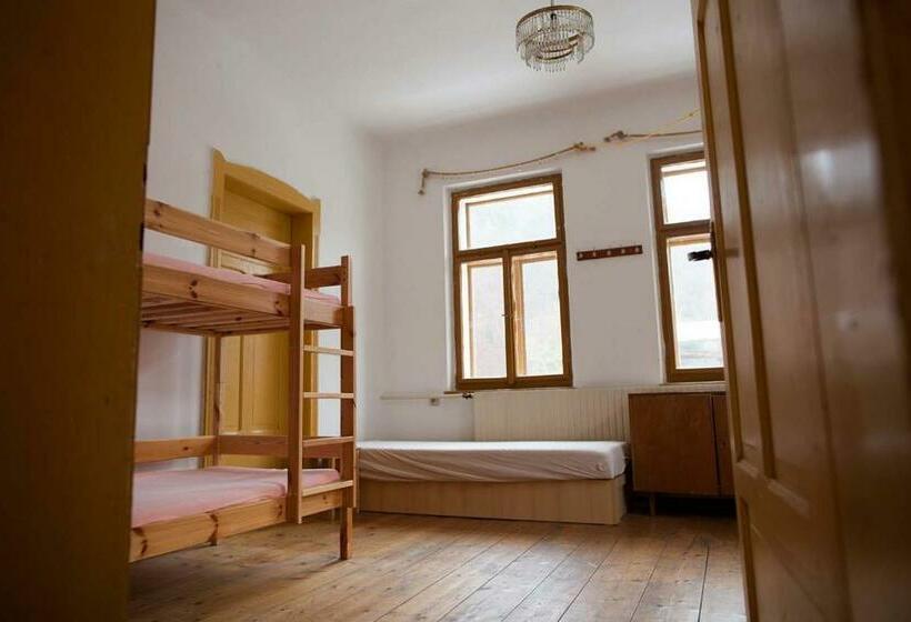 패밀리 룸, Turistická Ubytovna U Tlusťocha