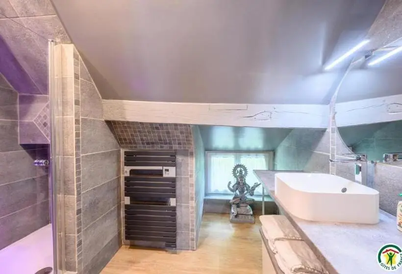 اتاق استاندارد سه نفره, B&b Au Bois Dormant Chambres D Hotes