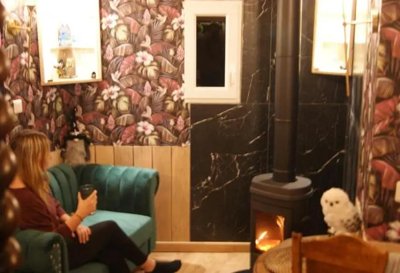 کلبه ییلاقی, B&b Au Bois Dormant Chambres D Hotes