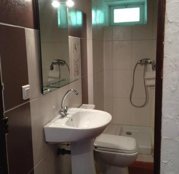 스탠다드 트리플 룸, Gite Le Pelens