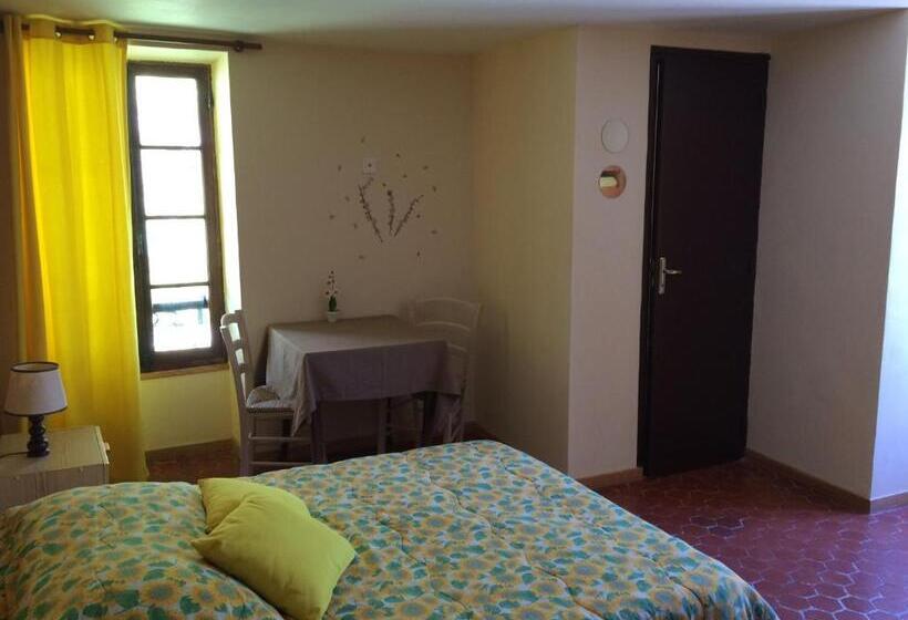 4인용 스탠다드 룸, Gite Le Pelens