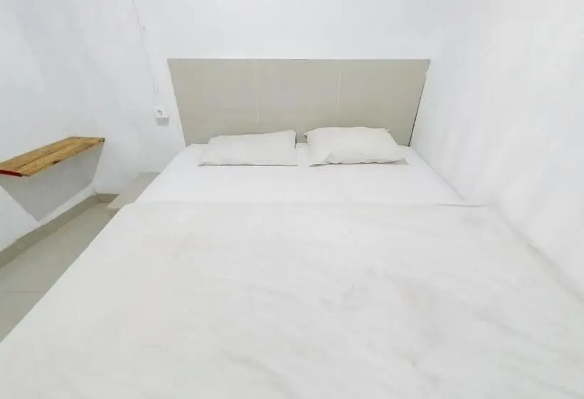 スタンダードルーム, Alfalah Residence Syariah Mitra Reddoorz