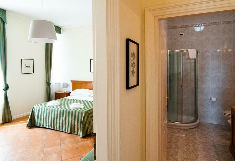 オーシャンビューバルコニー付きワンベッドルームアパートメント, Residence Villa Marina