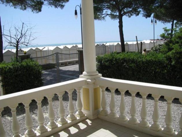 オーシャンビューバルコニー付きワンベッドルームアパートメント, Residence Villa Marina