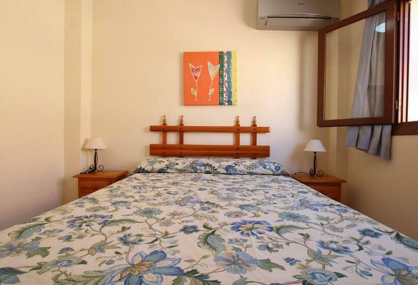 شقة غرفة واحدة, Apartamentos Tesy