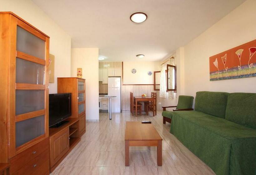 شقة غرفة واحدة, Apartamentos Tesy