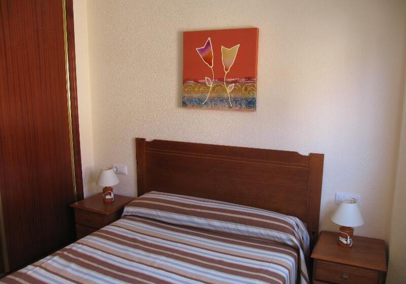 شقة غرفة واحدة, Apartamentos Tesy