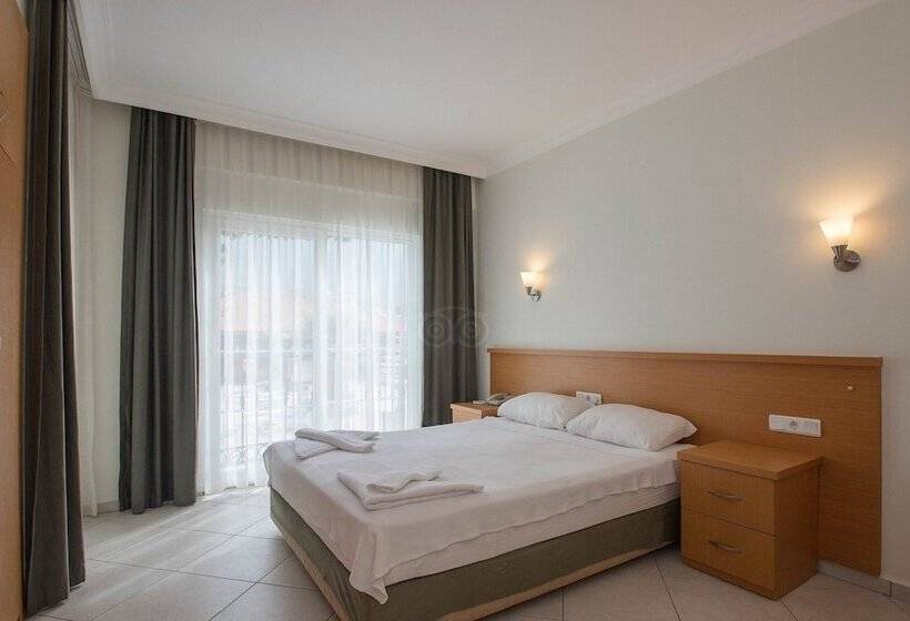 デラックスルーム, Celay Hotel