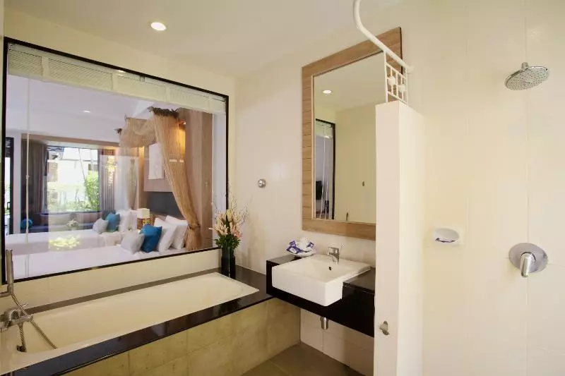 اتاق لوکس, Access Resort & Villas Sha Plus