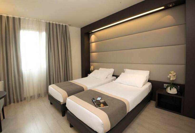 غرفة قياسية, As Hotel Dei Giovi