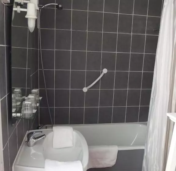اتاق استاندارد, Au Saint Roch Hôtel Et Jardin