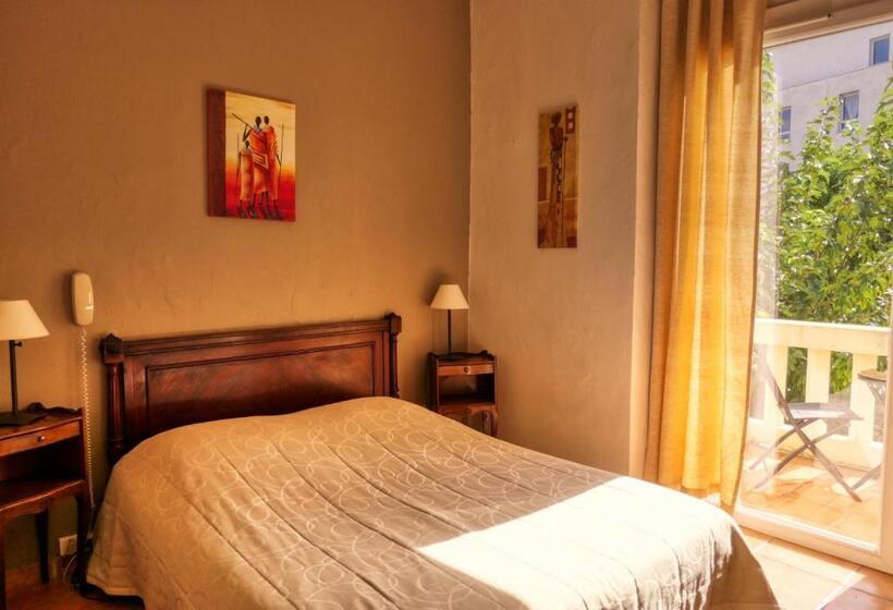 标准间, Au Saint Roch   Hôtel Et Jardin