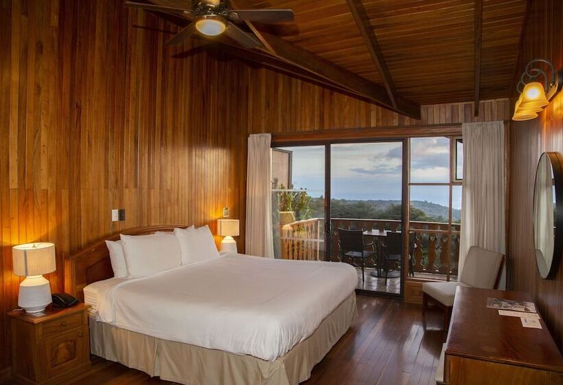 غرفة سوبيريور, Belmar