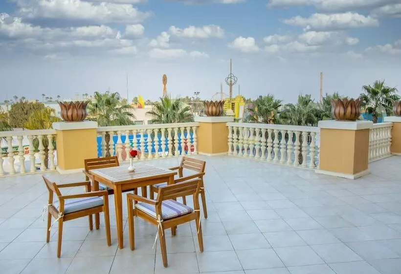 سوییت, Helnan Dream Hotel And Conference Center