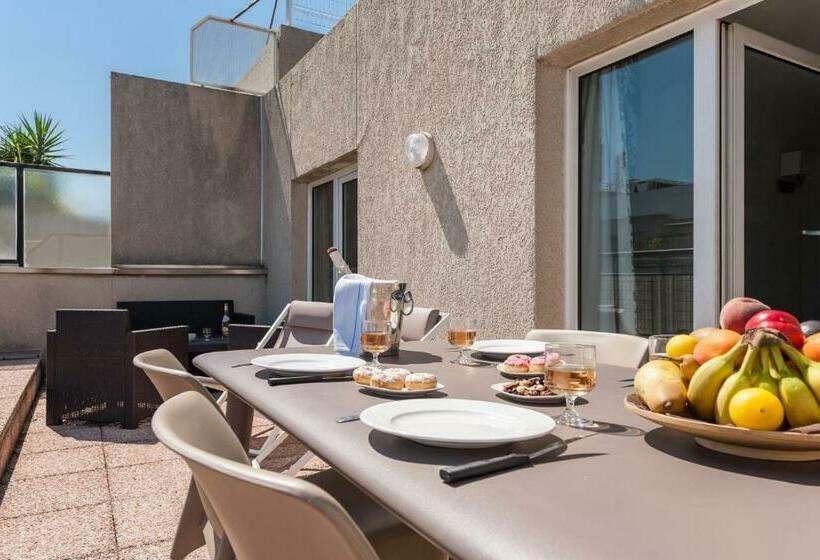 Апартаменты 1 Спальня с Террасой, Residhotel Le Grand Prado