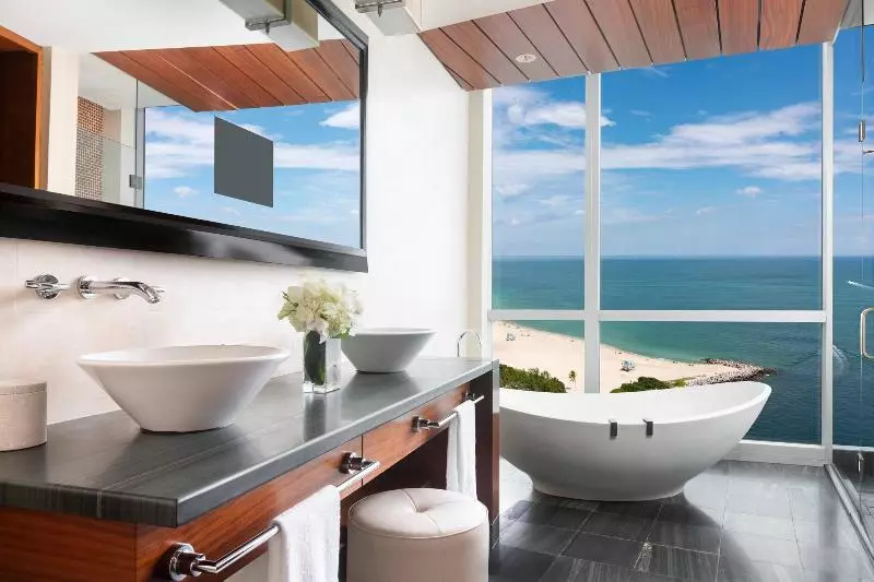 اتاق استاندارد با تخت بزرگ, The Ritzcarlton Bal Harbour, Miami