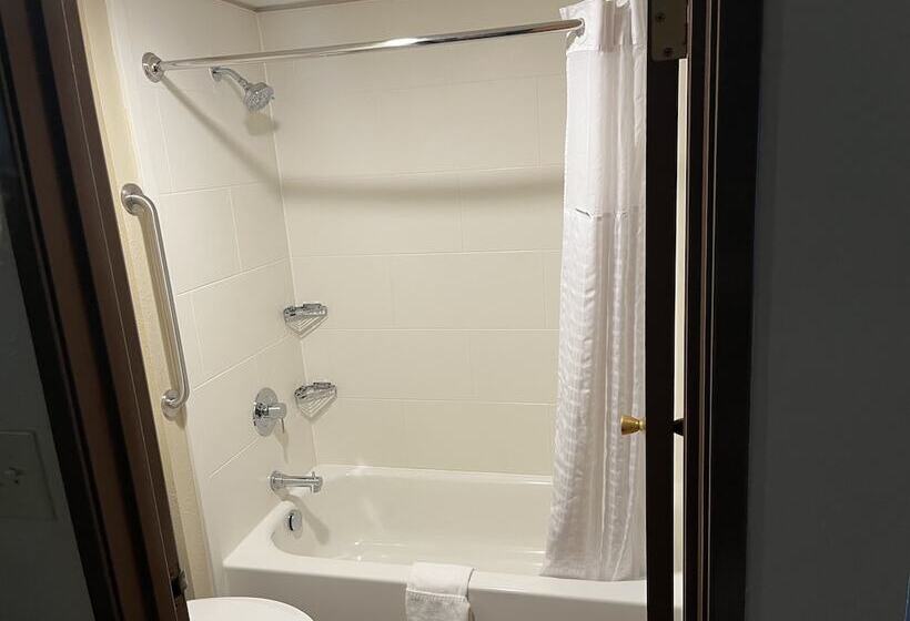 Номер Стандарт 2 Двуспальные Кровати, Wingate By Wyndham Clearfield