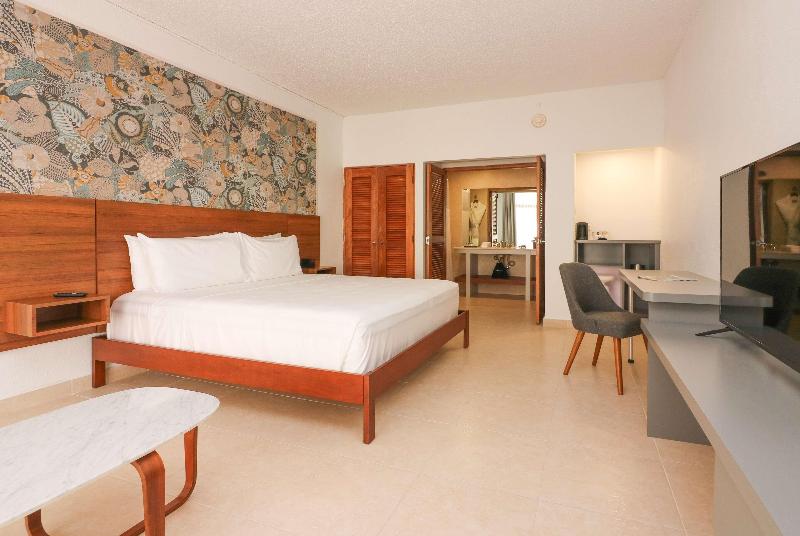 اتاق لوکس با تخت بزرگ, Wyndham Palmas Beach And Golf Boutique Resort