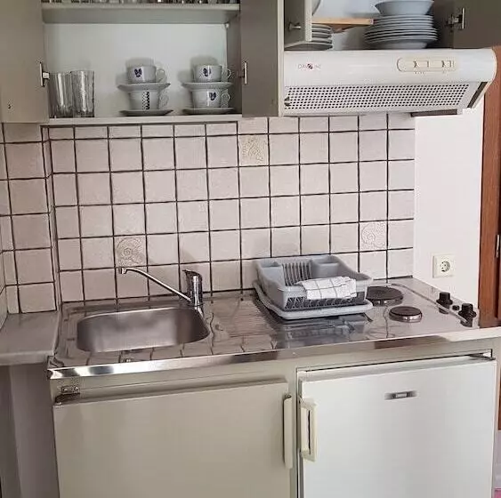 1ベッドルームインサイドアパートメント, Marita's Apartments