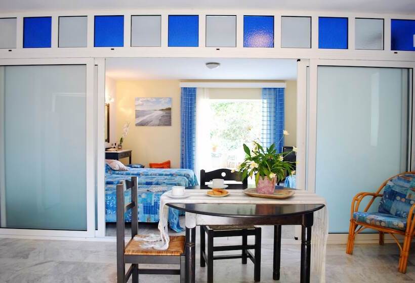 شقة 3 غرف, Marita's Apartments