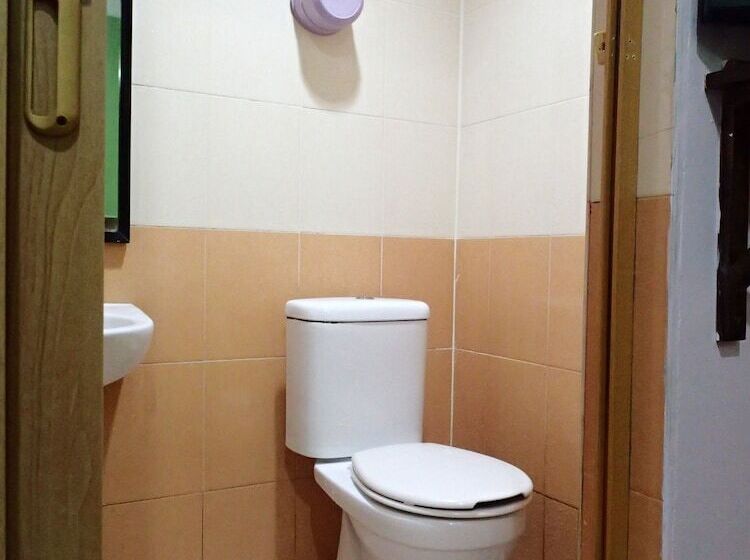 חדר סופריור לשלושה, Adamson Inn Penang