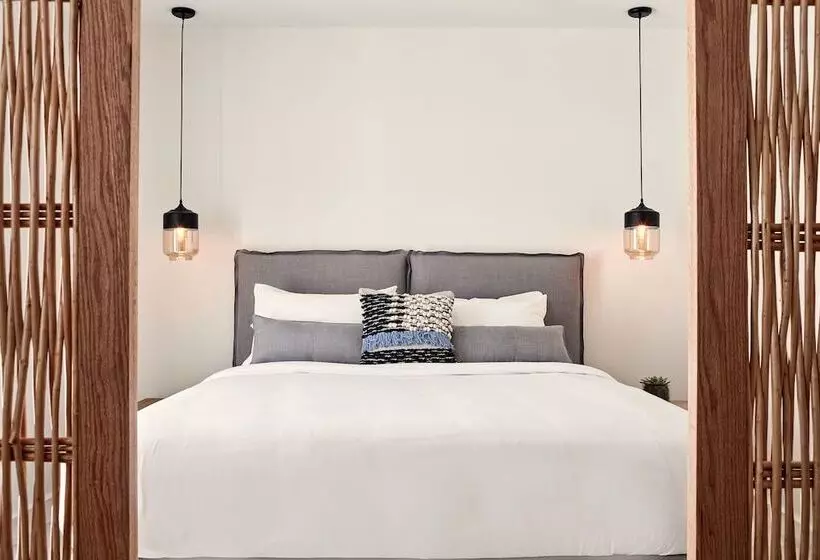 سوئیت با وان آب گرم, Boho Private Luxury Suites