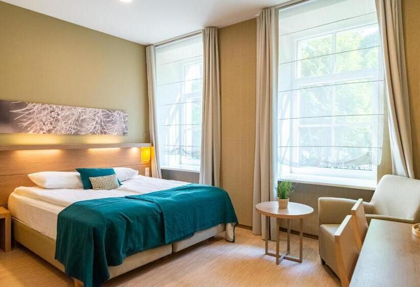اتاق استاندارد سه نفره, City Hotels Algirdas