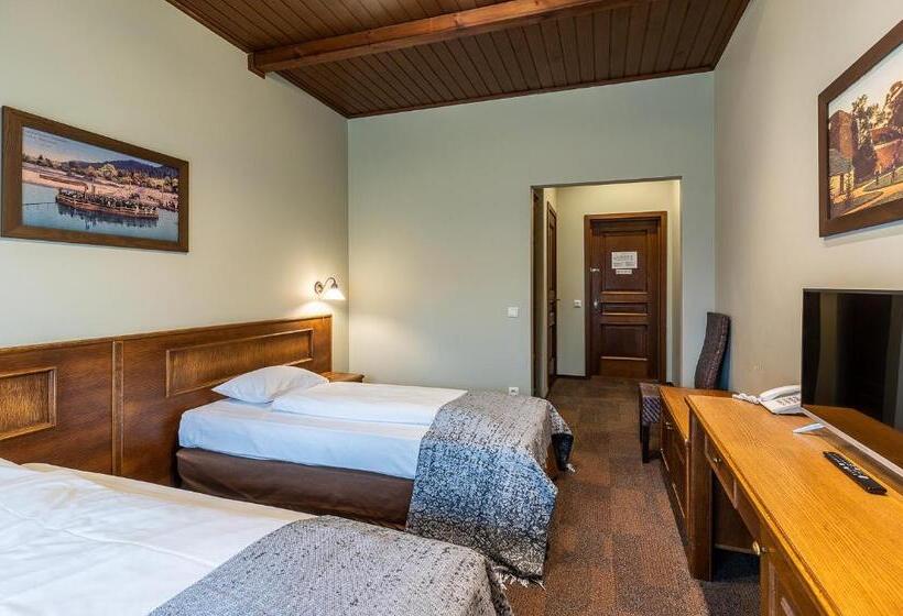 اتاق استاندارد, Aparjods