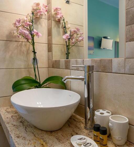 Triple Room Sea View, Avra