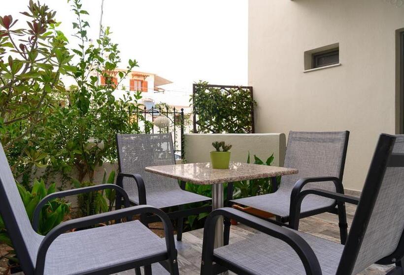 חדר סטנדרט יחיד עם מרפסת, Avra