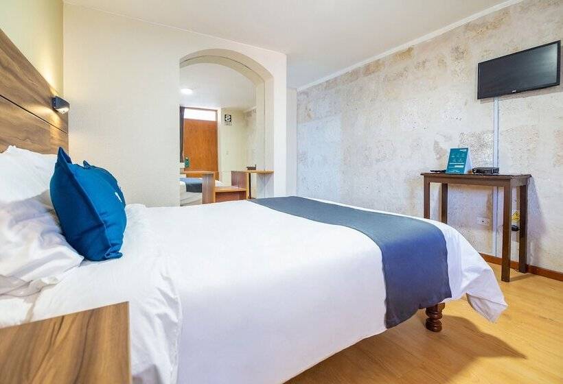 스탠다드 룸, Mosna