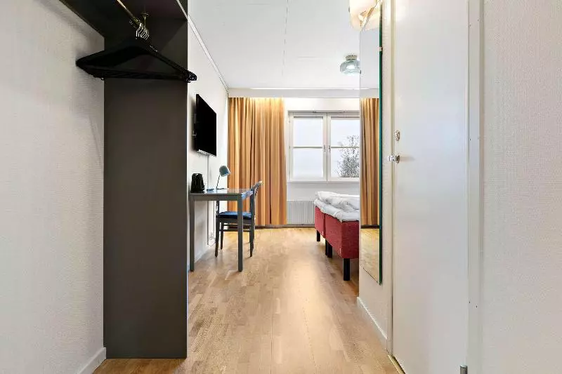 キングサイズベッドのスタンダードルーム, Best Western Hotell Lerdalshoejden
