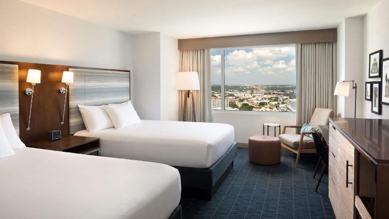 Номер Стандарт, Grand Hyatt San Antonio River Walk