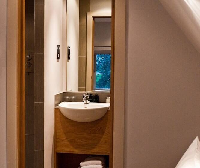 Номер Superior, Great Hallingbury Manor & Lodges